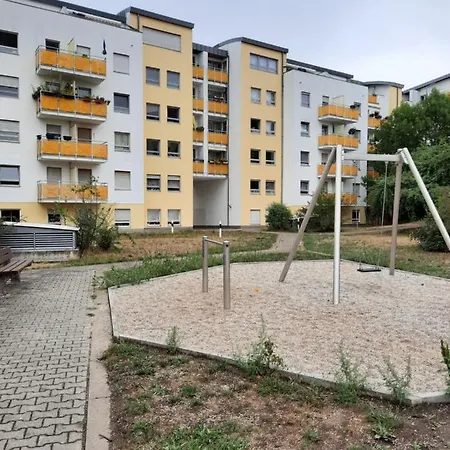 Gemuetliche Im Leipziger Nordwesten לייפציג
